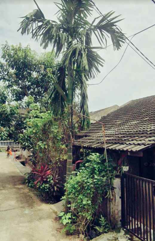 dijual rumah jl reni jaya utara 6 blok