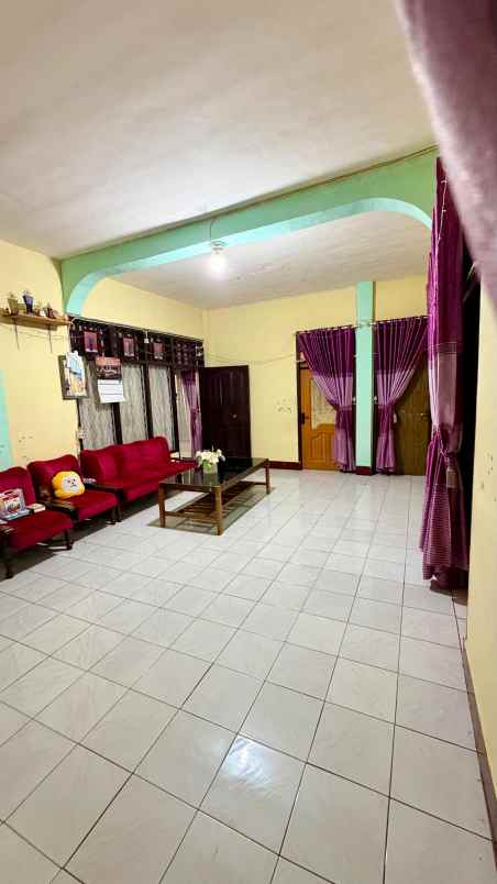 dijual rumah jl tandipau