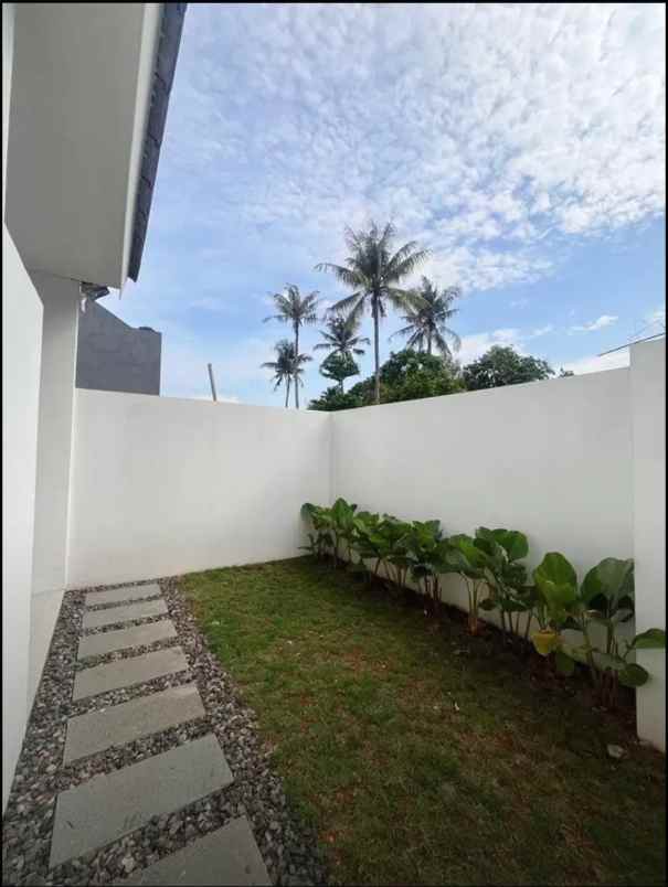 dijual rumah jln mandor samin gdc area