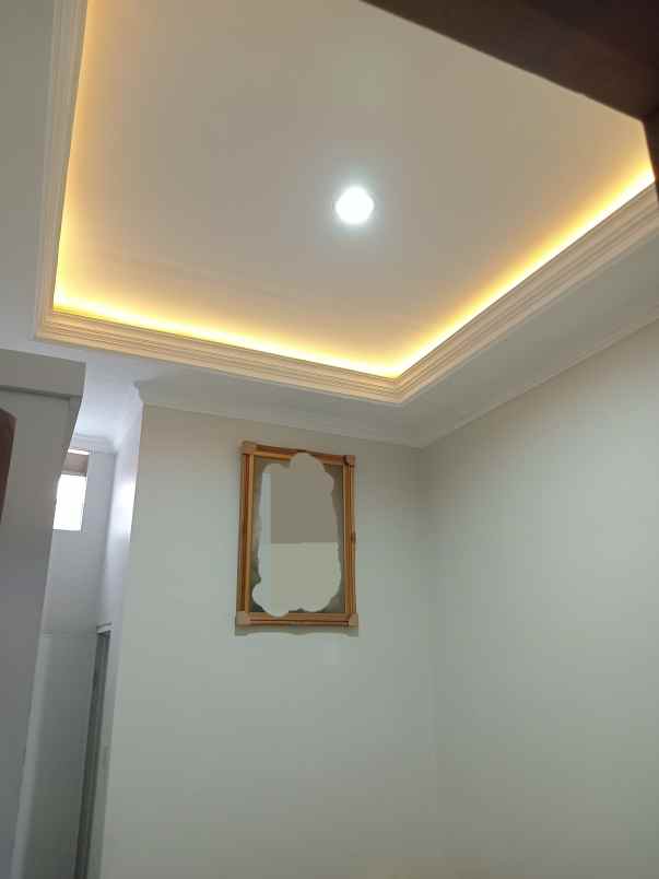 dijual rumah jln sirna galih parung