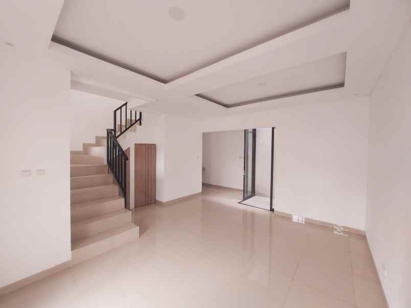 dijual rumah kalia residence tapos kota
