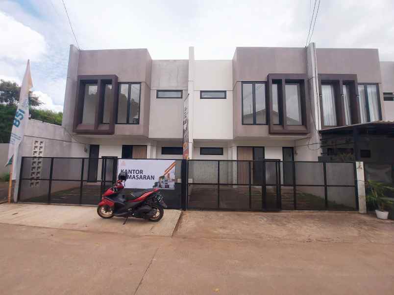 dijual rumah kalia residence tapos kota