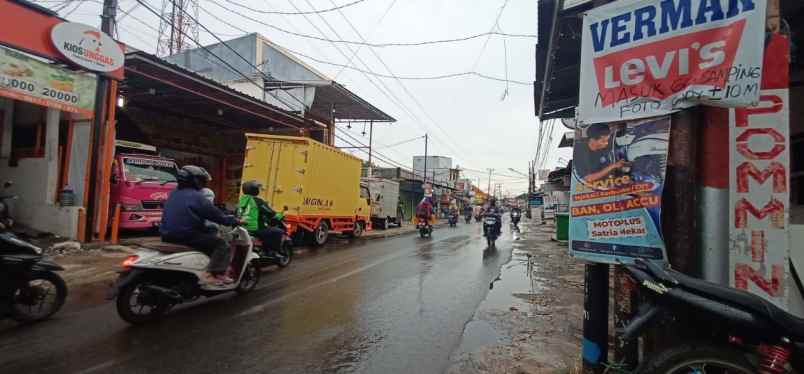 dijual rumah karang satria