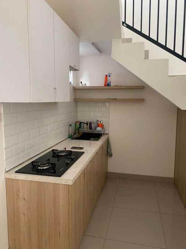 dijual rumah karyawangi sariwangi