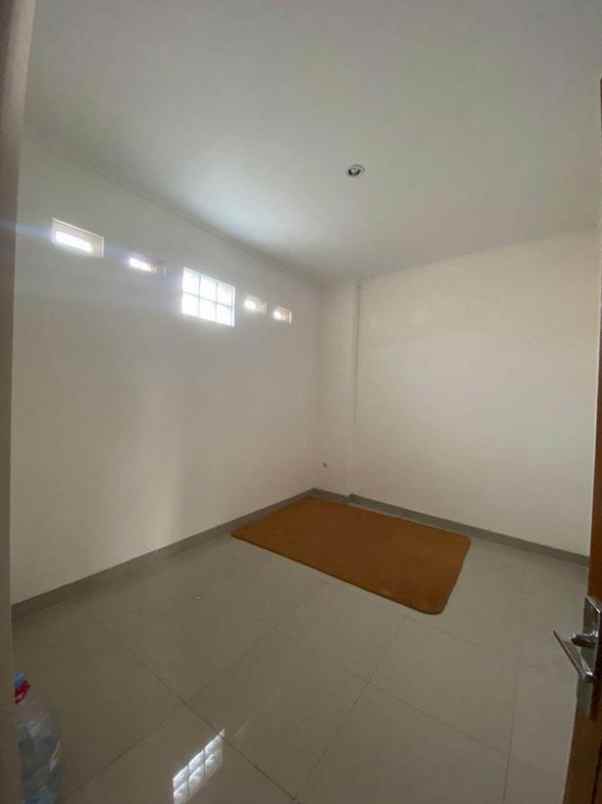 dijual rumah karyawangi sariwangi