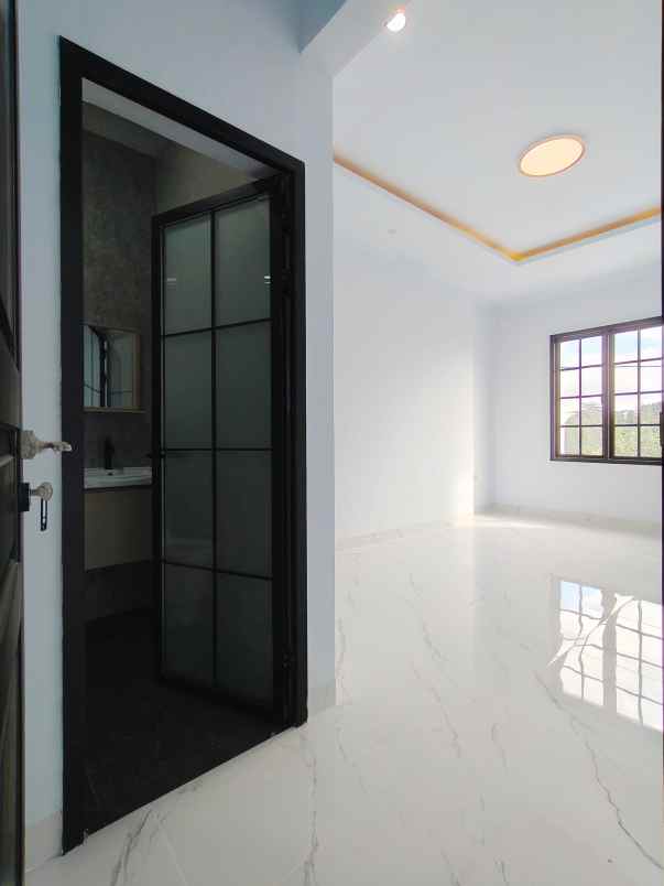 dijual rumah kav dki pondok kelapa jaktim