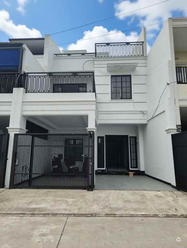 dijual rumah kav dki pondok kelapa jaktim