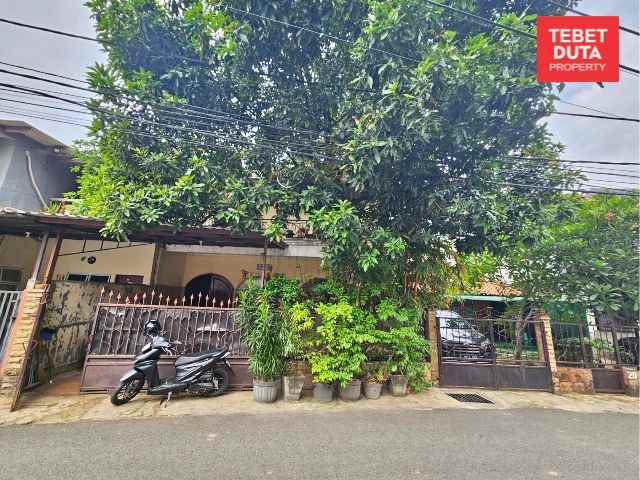 dijual rumah kebayoran lama