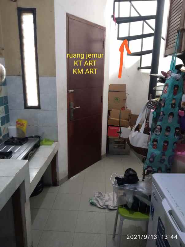 dijual rumah kebayoran lama selatan