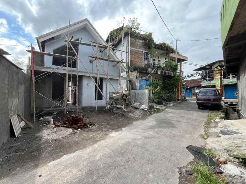 dijual rumah kebondalem lor prambanan