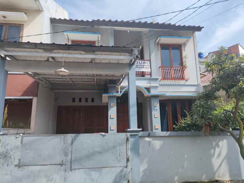dijual rumah kec cicendo