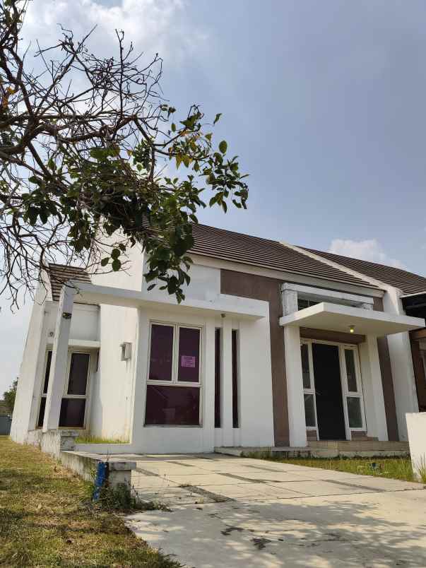 dijual rumah kel wanakerta wana kerta