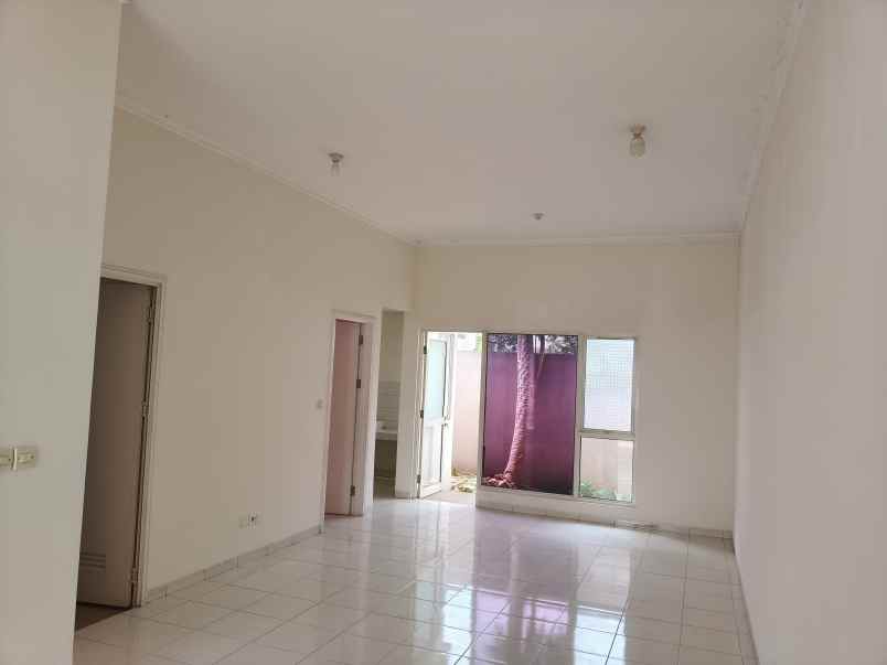 dijual rumah kel wanakerta wana kerta