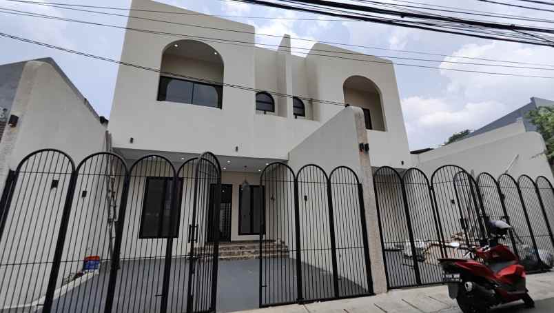 dijual rumah kelapa dua