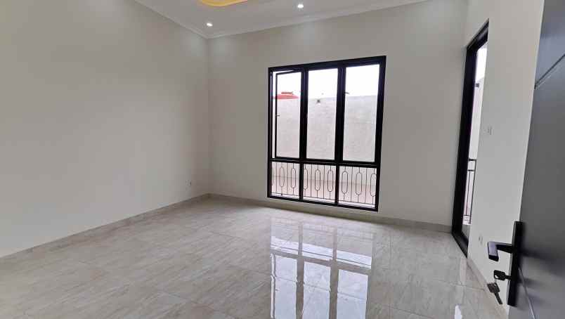 dijual rumah kelapa dua