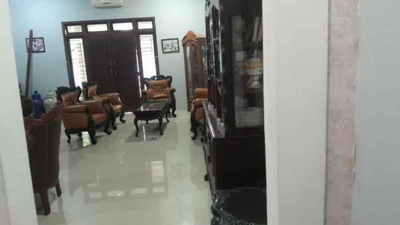 dijual rumah kendangsari