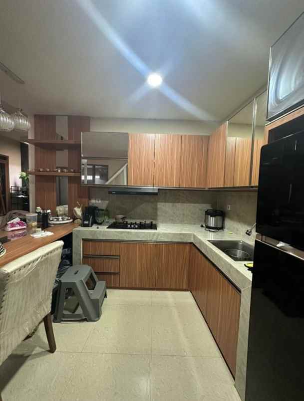 dijual rumah komp permata cimahi