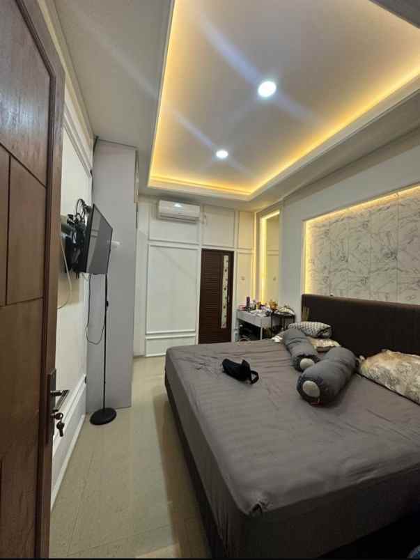 dijual rumah komp permata cimahi