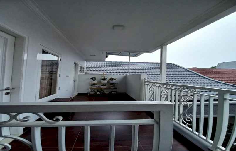 dijual rumah komp taman pulo indah