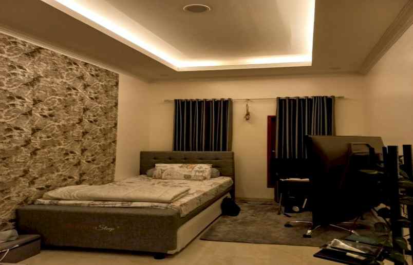 dijual rumah komp taman pulo indah