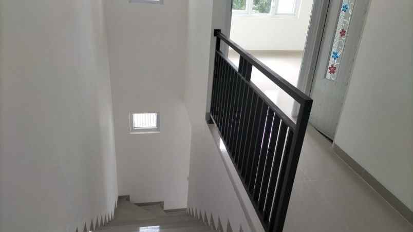 dijual rumah komp walikota kelapa gading