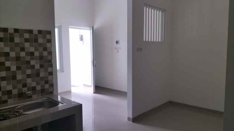 dijual rumah komp walikota kelapa gading