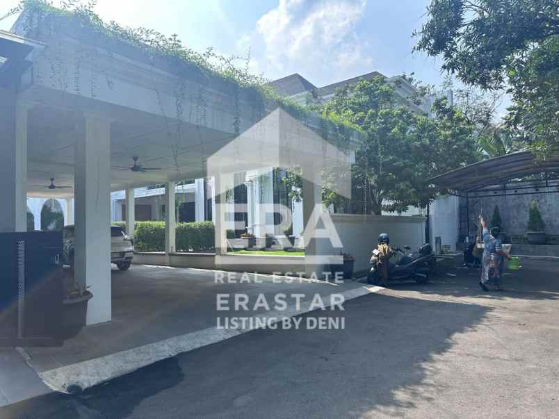 dijual rumah komplek bulog