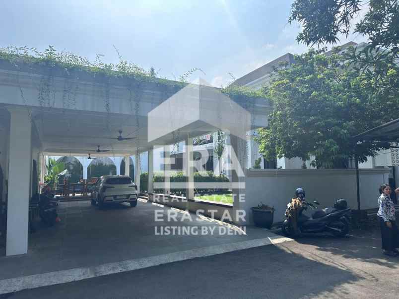 dijual rumah komplek bulog