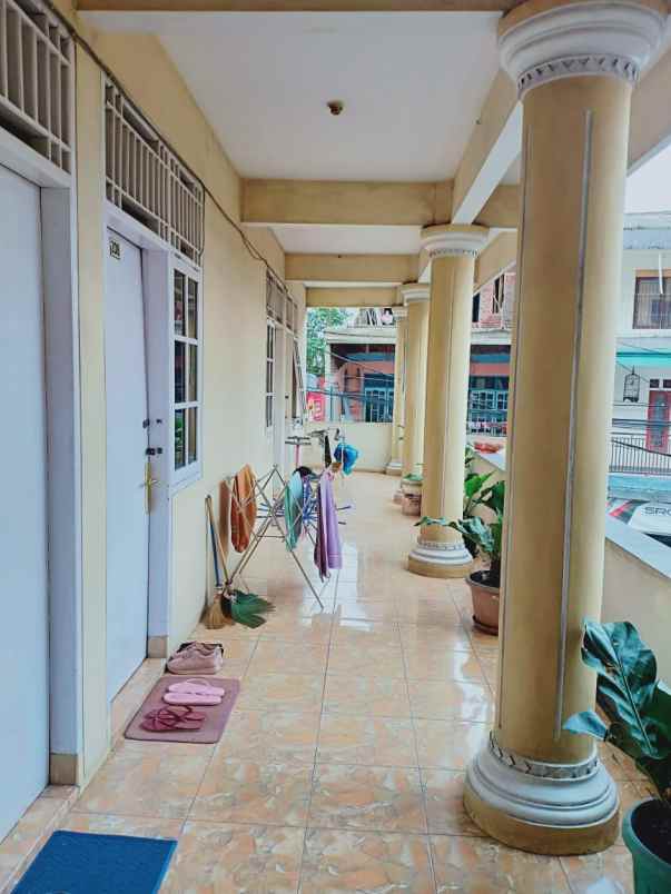 dijual rumah kost 3 lantai terusan buah batu bandung