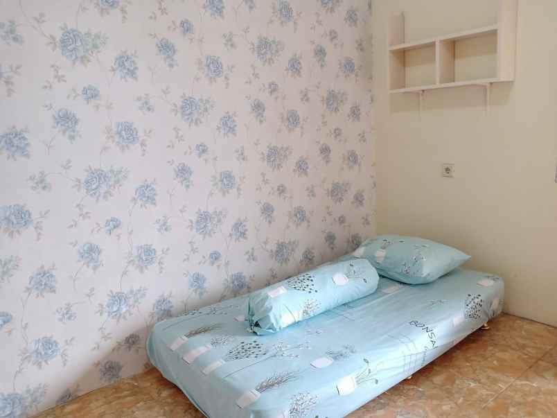 dijual rumah kost 3 lantai terusan buah batu bandung