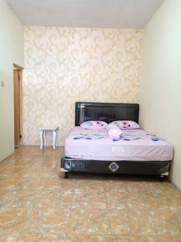 dijual rumah kost 3 lantai terusan buah batu bandung