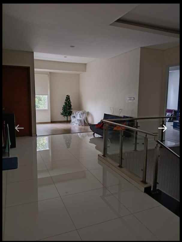 dijual rumah krawang