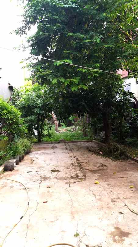 dijual rumah lap ros
