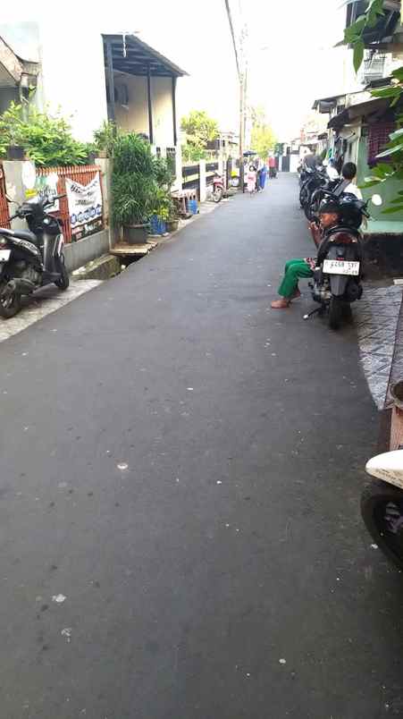 dijual rumah lap ros