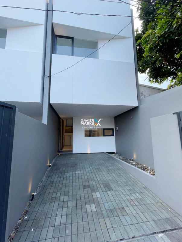 dijual rumah lebak jaya