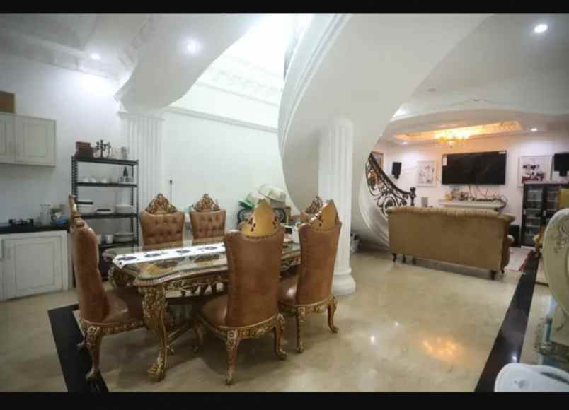 dijual rumah lembang