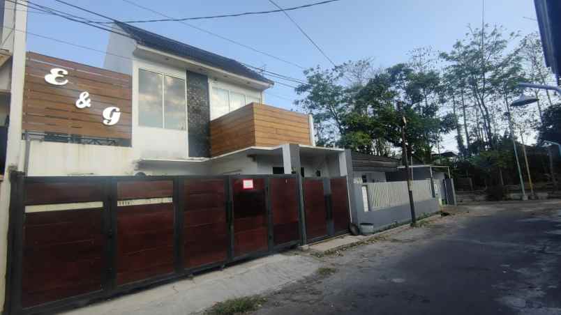 dijual rumah lokasi borobudur agung kota malang