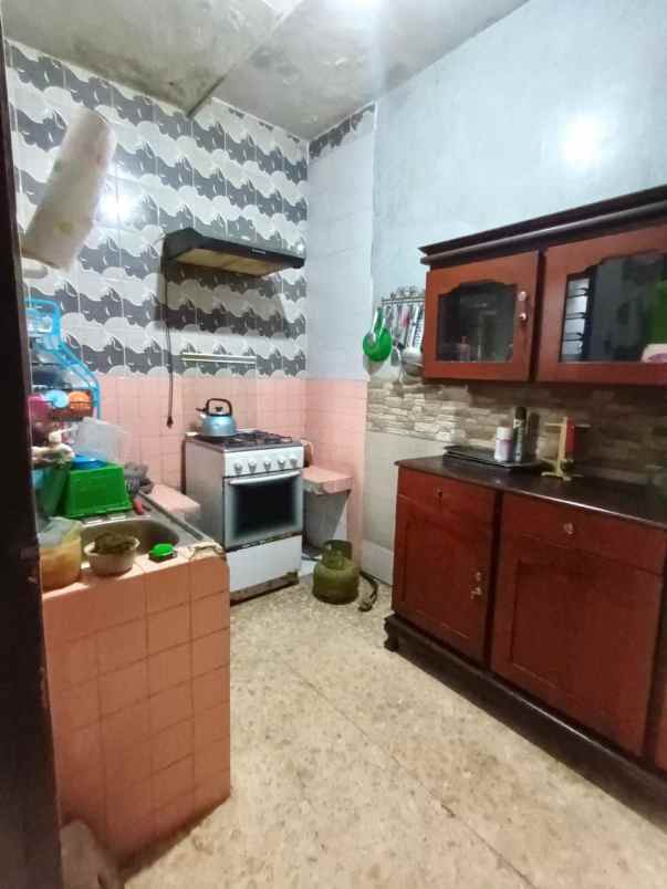 dijual rumah lokasi jl ikan ikan kota malang