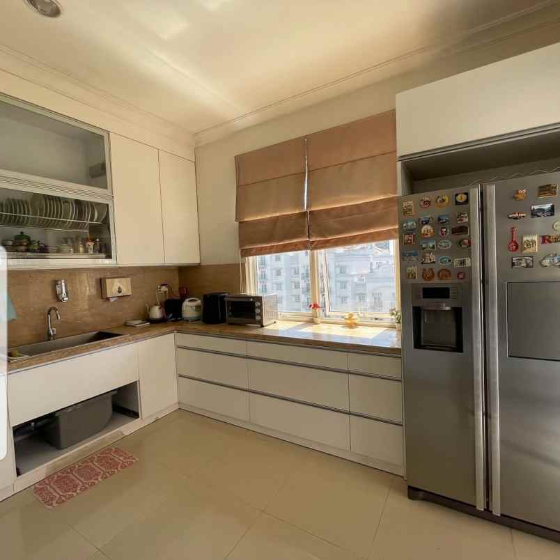 dijual rumah mal of indonesia