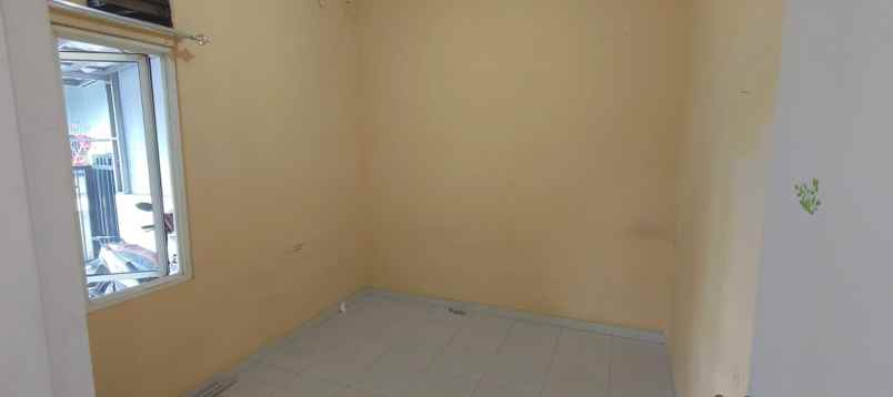 dijual rumah mampang depok