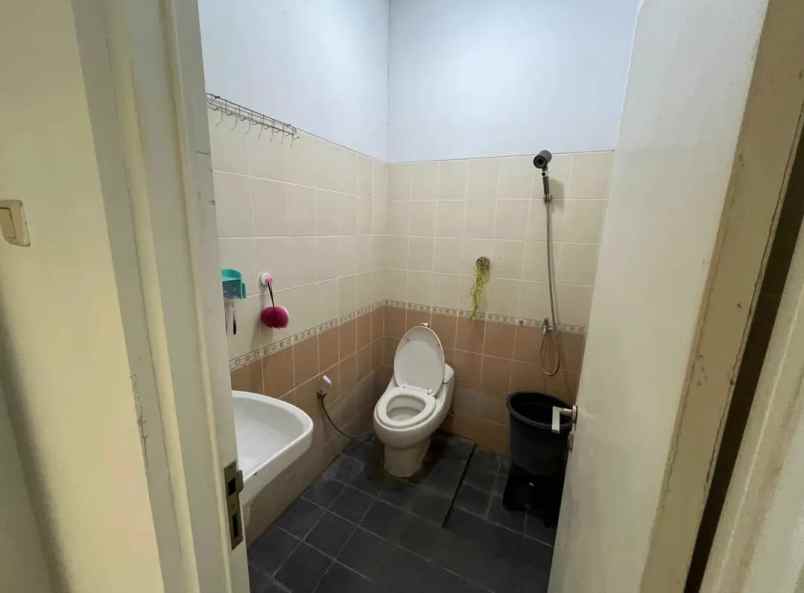 dijual rumah mangunharjo