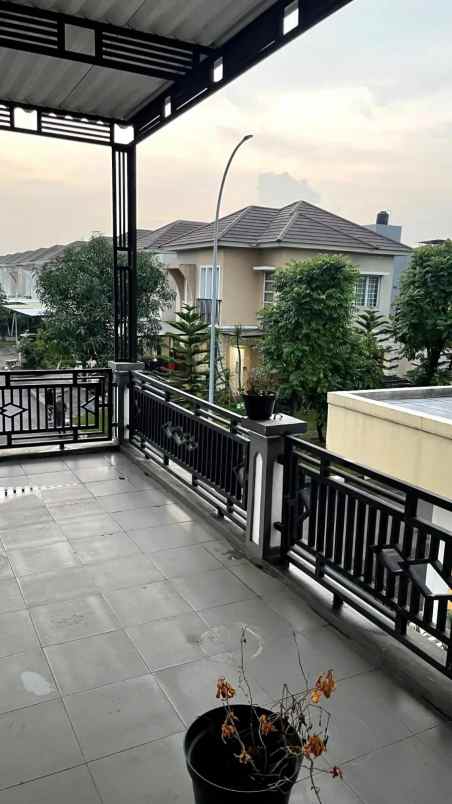 dijual rumah mewah siap huni di grand wisata