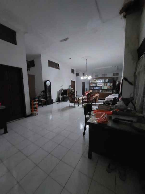 dijual rumah mojo
