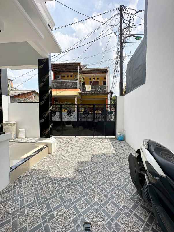 dijual rumah murah di cijantung jakarta