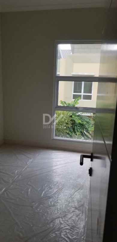 dijual rumah murah di gading serpong