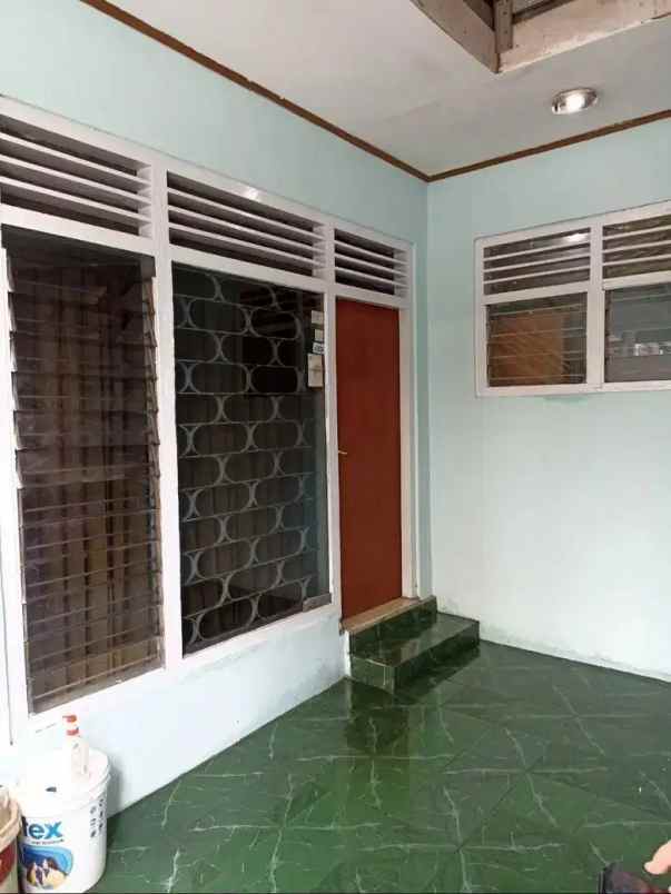 dijual rumah murah strategis dan nyaman di tebet