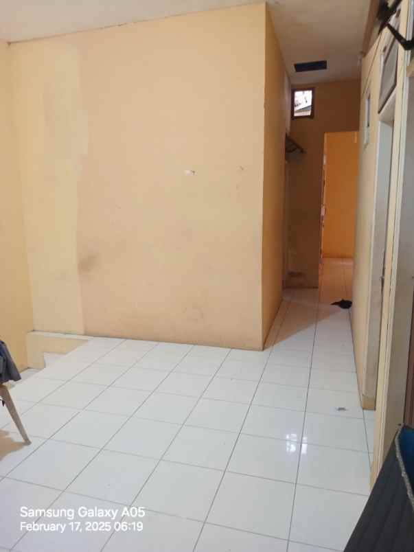 dijual rumah pabean