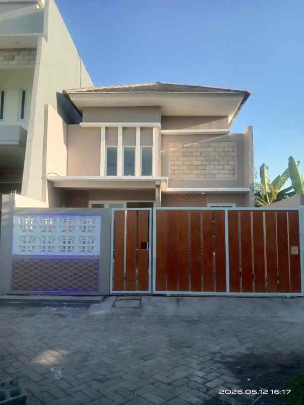 dijual rumah pakal madya surabaya