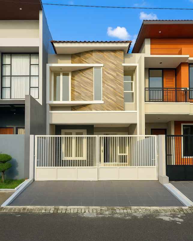 dijual rumah pantai mentari