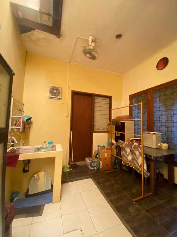 dijual rumah pantai mentari